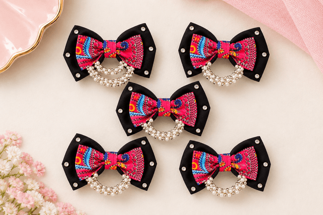 πͺ· Navratri Traditional Bow Hair Clip